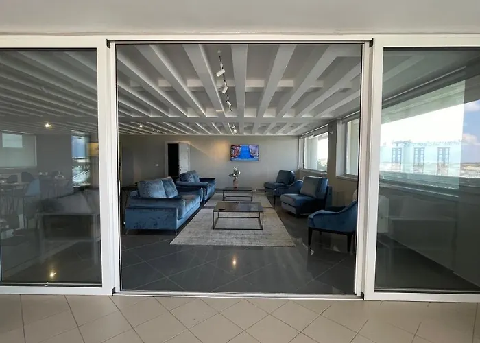 בית הארחה Tranquillo Uptown