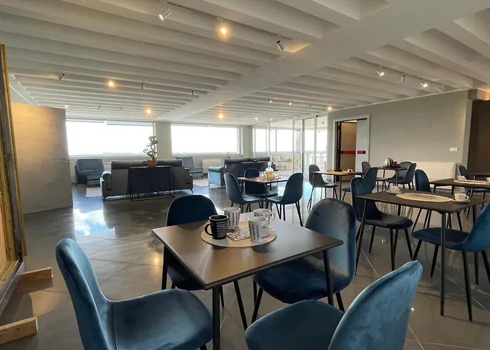 Tranquillo Uptown בית הארחה 4*