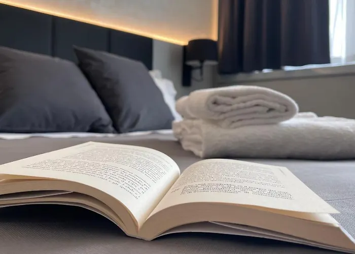 Tranquillo Uptown בית הארחה