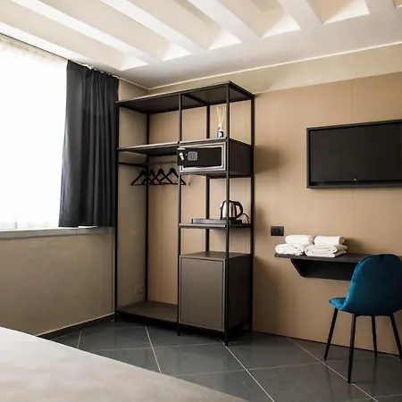 Tranquillo Uptown Πανσιόν 4*