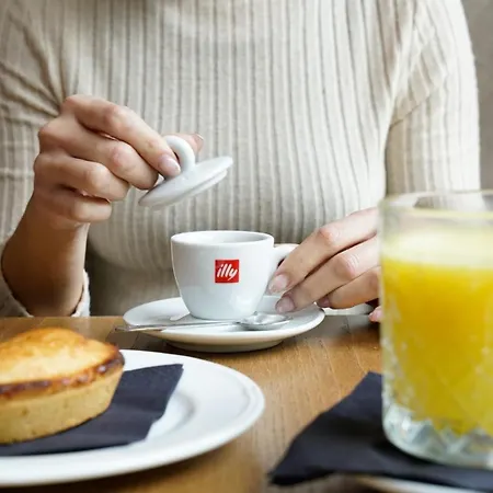 Tranquillo Uptown Πανσιόν Λέτσε